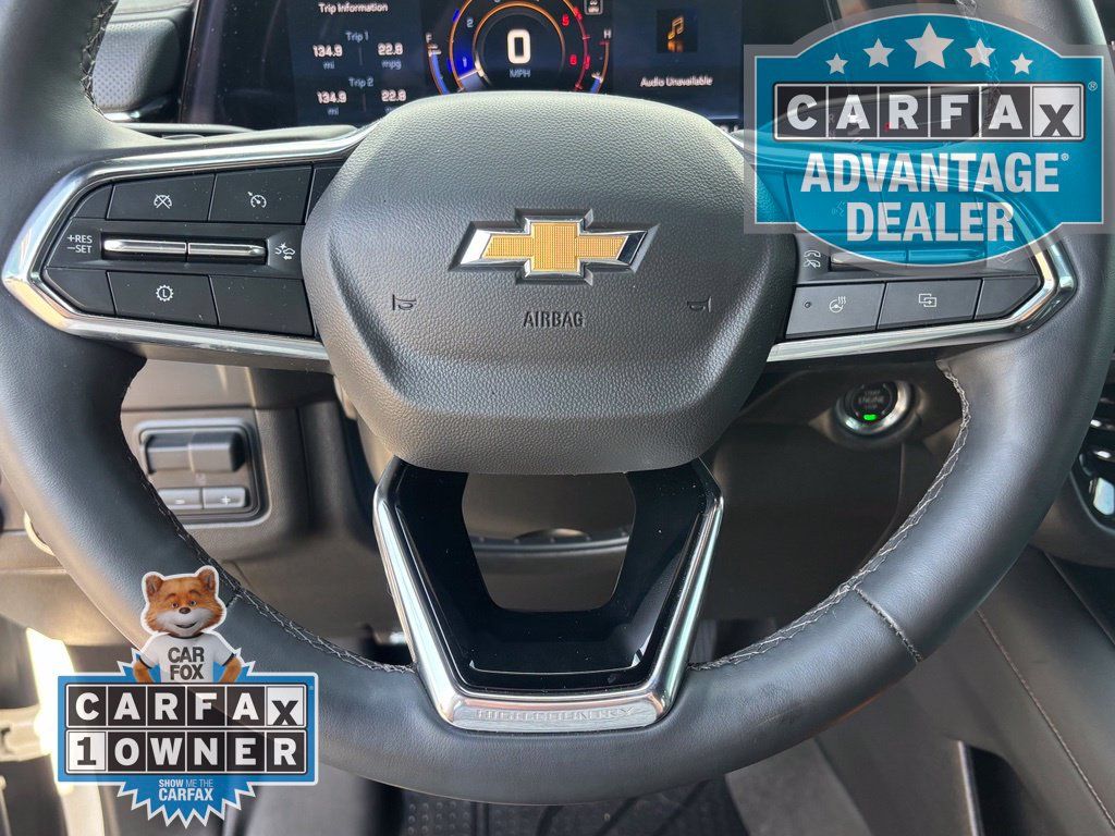 Used 2025 Chevrolet Suburban High Country AWD/4WD image 6
