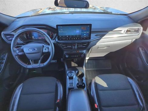 Certified 2024 Ford Escape ST-Line w/ Tech Pack #1 image 17