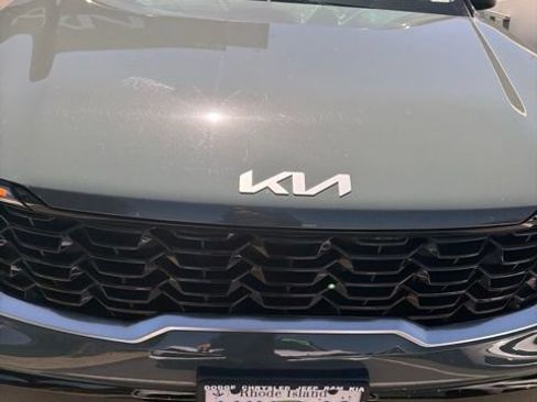 Used 2025 Kia Sorento EX w/ EX Panoramic Sunroof Package AWD/4WD image 3