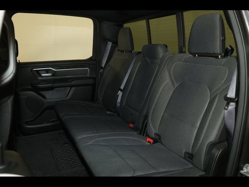 Used 2022 RAM 1500 Big Horn AWD/4WD image 29