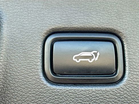 Used 2021 Kia Telluride SX w/ SX Prestige Package image 33