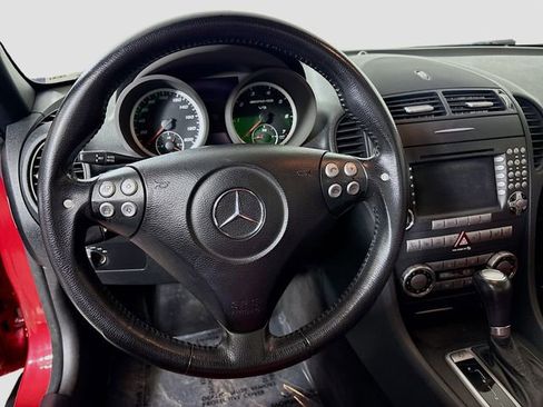 Used 2006 Mercedes-Benz SLK 55 AMG image 11