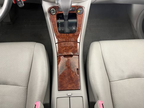 Used 2007 Toyota Highlander Limited image 16