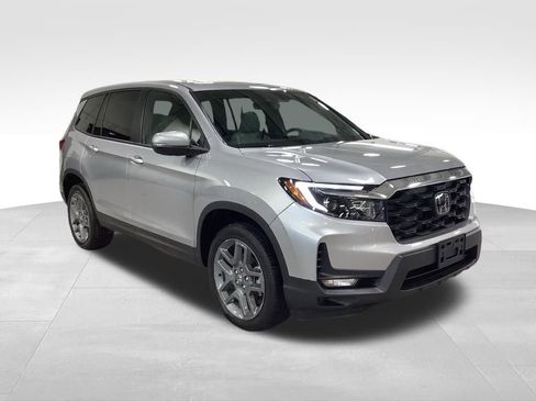 Used 2023 Honda Passport EX-L image 11