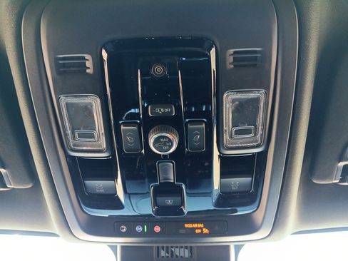 New 2026 GMC Yukon XL Denali w/ Sun & Power Step Package image 20