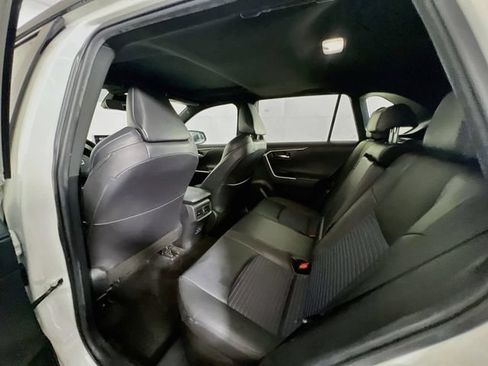 Used 2022 Toyota RAV4 XSE w/ XSE Grade Weather Package AWD/4WD image 21