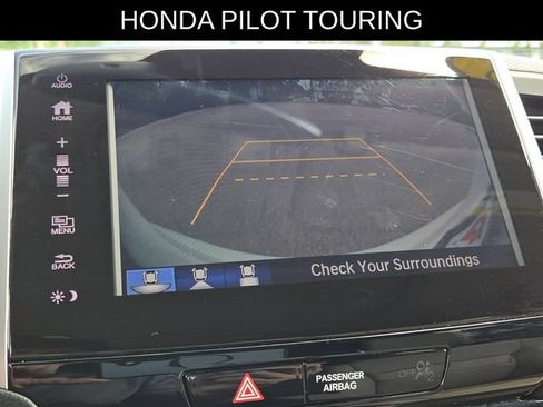 Used 2018 Honda Pilot Touring image 33