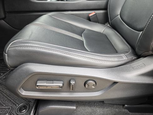 Used 2024 Honda Pilot EX-L image 18