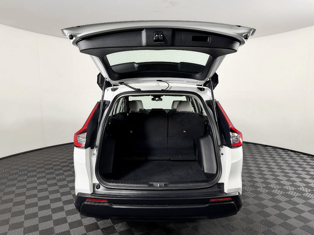Used 2023 Honda CR-V LX image 12