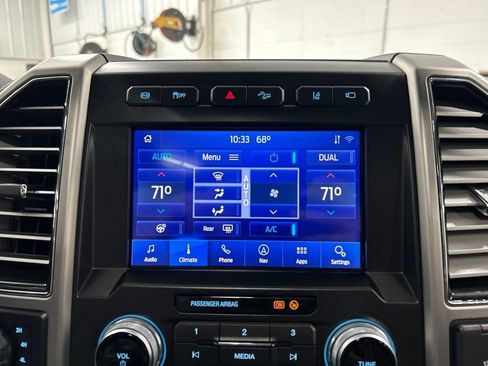 Certified 2021 Ford F250 Platinum w/ FX4 Off-Road Package AWD/4WD image 25