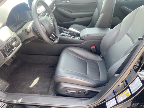 Certified 2025 Honda Accord EX-L image 34