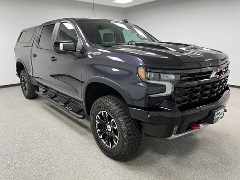Used 2023 Chevrolet Silverado 1500 ZR2 AWD/4WD image 2