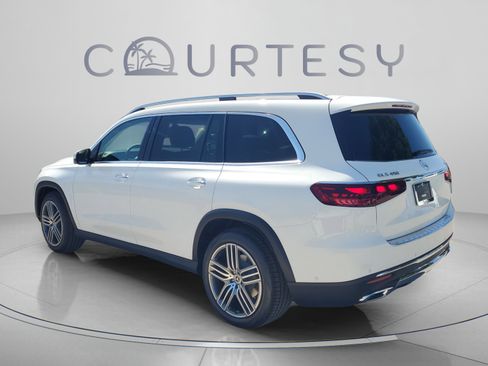 Certified 2026 Mercedes-Benz GLS 450 4MATIC image 3