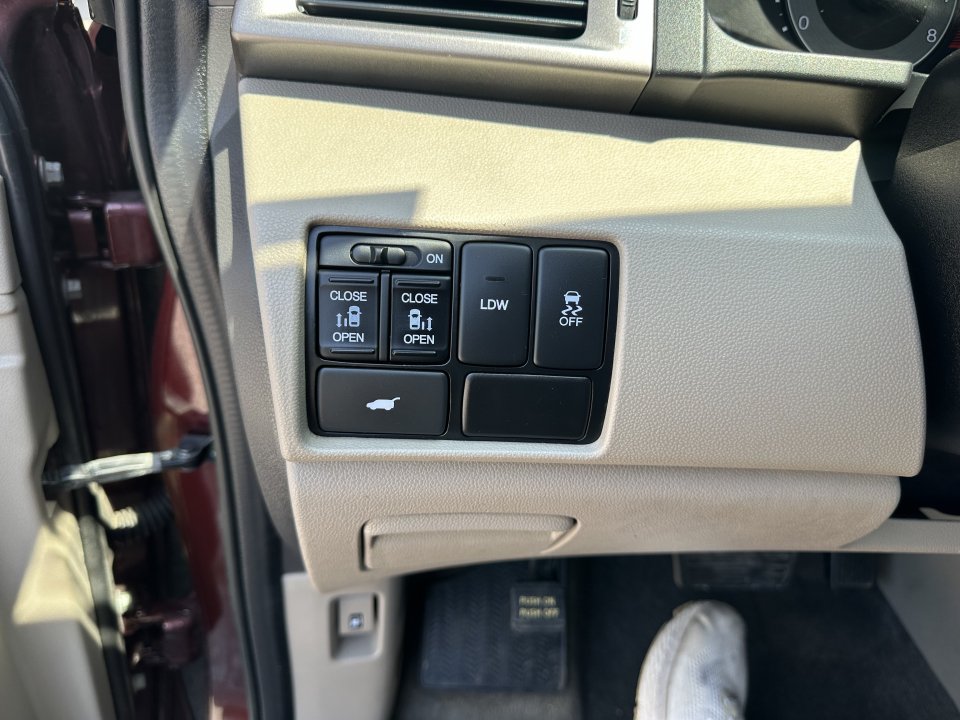 Used 2017 Honda Odyssey EX-L image 13