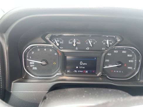 Used 2020 GMC Sierra 1500 SLT image 9