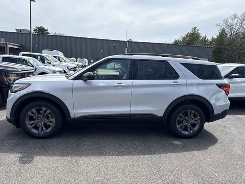 New 2026 Ford Explorer Active w/ Active Comfort Package AWD/4WD image 32