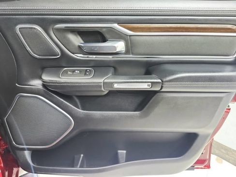 Used 2021 RAM 1500 Laramie AWD/4WD image 43