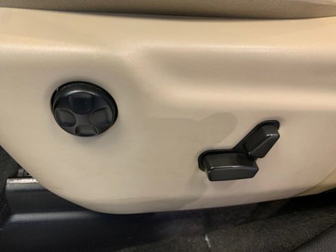 Used 2022 Dodge Durango GT image 17