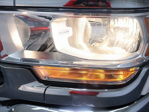 Used 2022 RAM 3500 Tradesman w/ Chrome Appearance Group image 27