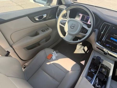 Used 2024 Volvo S60 B5 Plus AWD/4WD image 8