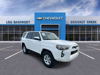 Used 2023 Toyota 4Runner SR5 AWD/4WD video 2
