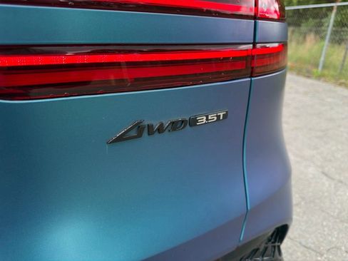 Used 2022 Genesis GV70 3.5T Sport w/ Sport Prestige Package AWD/4WD image 17