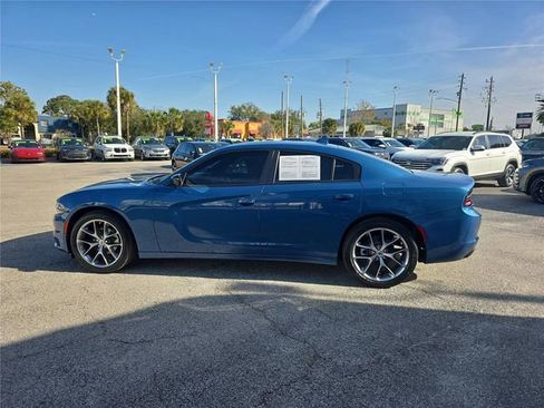 Used 2023 Dodge Charger SXT w/ Plus Group image 5