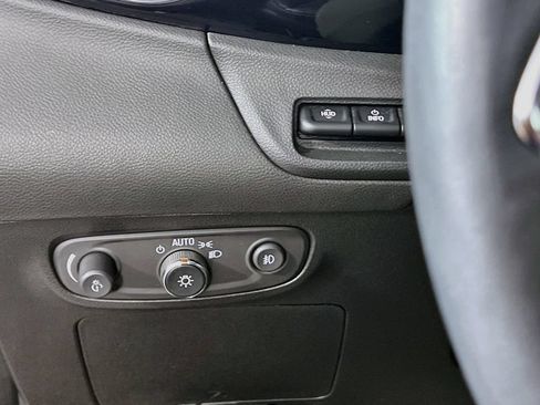 Certified 2023 Buick Encore GX Essence w/ Advanced Technology Package AWD/4WD image 9