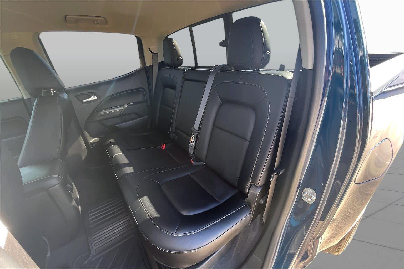 Used 2020 Chevrolet Colorado LT w/ Luxury Package RWD image 20