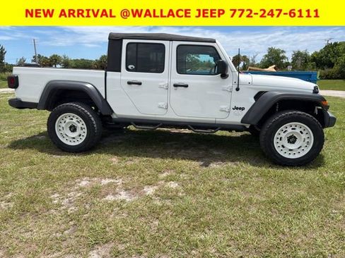 Used 2020 Jeep Gladiator Sport w/ Quick Order Package 24S AWD/4WD image 6