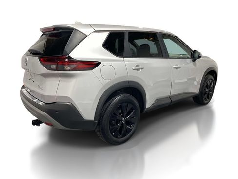 Used 2023 Nissan Rogue SV AWD/4WD image 4