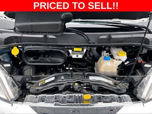Used 2025 RAM ProMaster 2500 w/ U-Haul Equipment Group FWD image 28