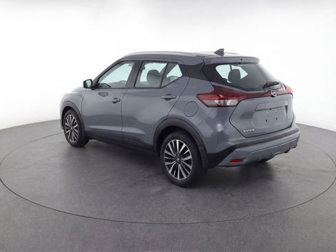 Used 2024 Nissan Kicks SV image 6
