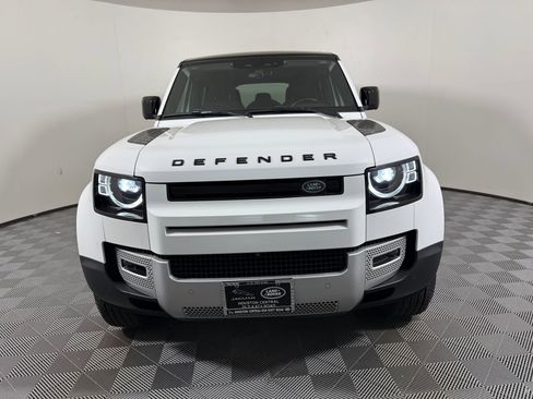 Used 2024 Land Rover Defender 110 S image 5