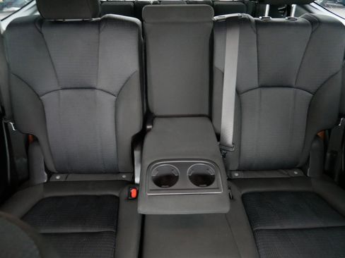 Used 2024 Subaru Ascent 8-Passenger AWD/4WD image 13