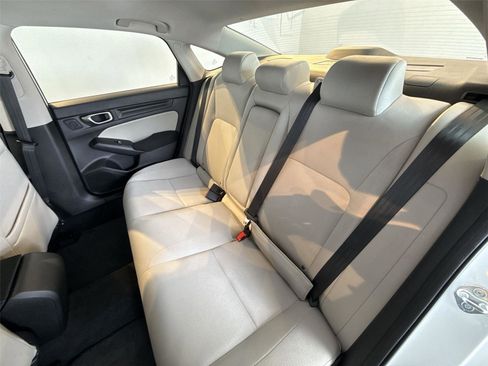 Used 2024 Honda Civic EX image 25