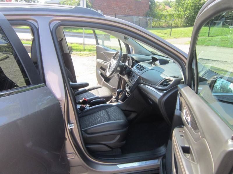 Used 2015 Buick Encore FWD image 14