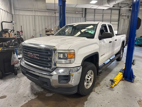 Used 2015 GMC Sierra 2500 2WD Double Cab w/ Sierra Convenience Package image 5