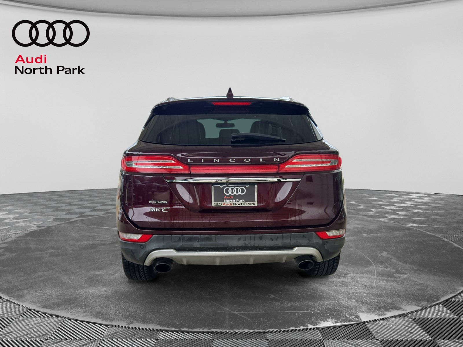 Used 2019 Lincoln MKC Premiere FWD image 4