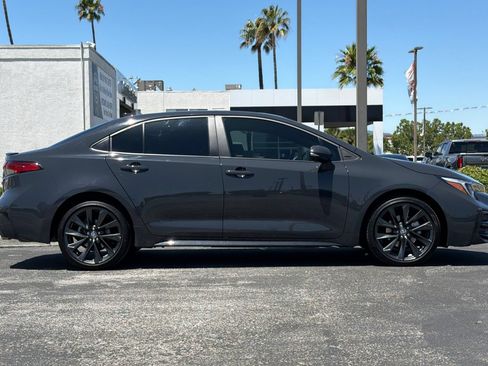 Used 2024 Toyota Corolla XSE FWD image 3