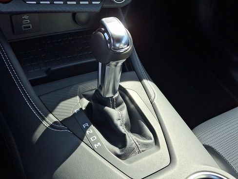 Used 2024 Ford Mustang GT Premium image 19