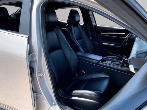 Used 2024 MAZDA MAZDA3 s FWD image 8