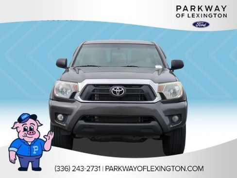 Used 2013 Toyota Tacoma PreRunner w/ SR5 Pkg RWD image 8