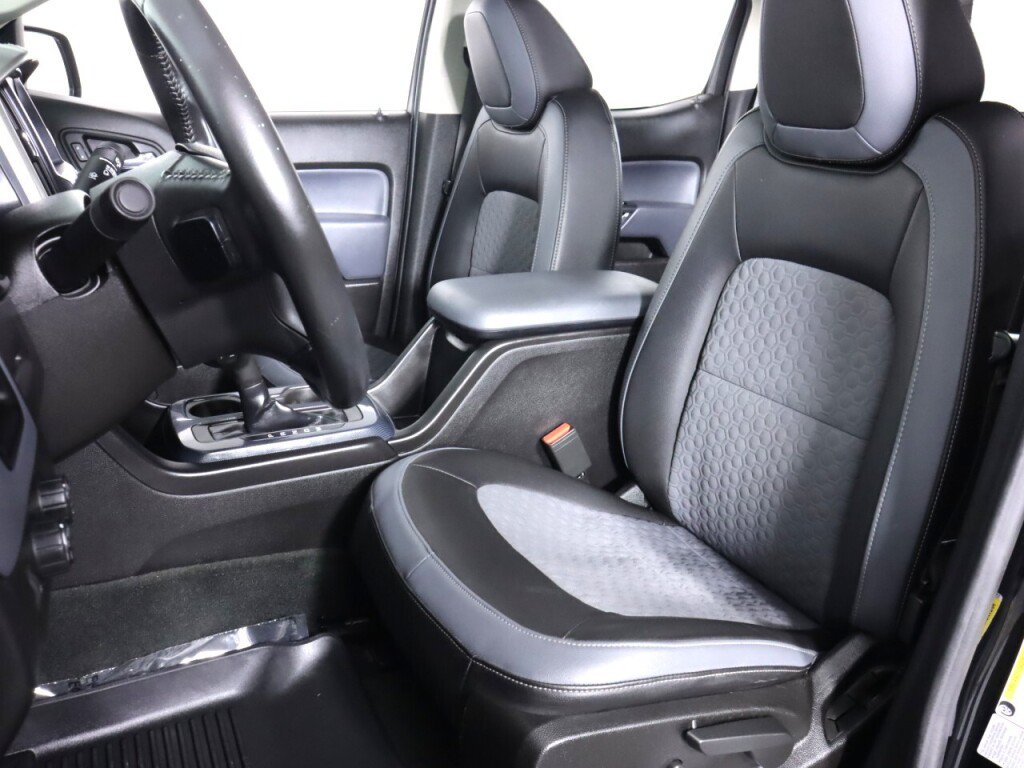 Used 2016 Chevrolet Colorado Z71 AWD/4WD image 27