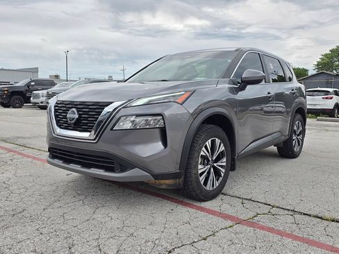 Used 2023 Nissan Rogue SV AWD/4WD image 3
