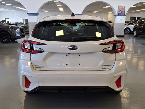 Used 2024 Subaru Impreza 2.0i Sport image 5