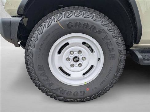 New 2026 Ford Bronco Heritage Edition AWD/4WD image 10