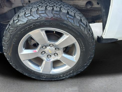 Used 2018 Chevrolet Silverado 1500 LT w/ Texas Edition RWD image 17