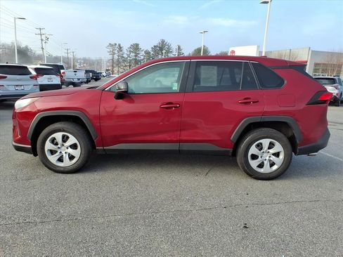 Used 2024 Toyota RAV4 LE image 14