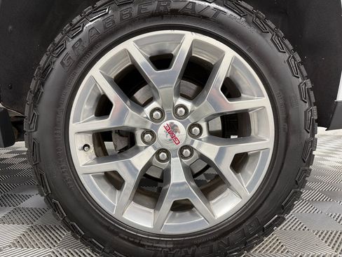 Used 2020 GMC Yukon SLT AWD/4WD image 35